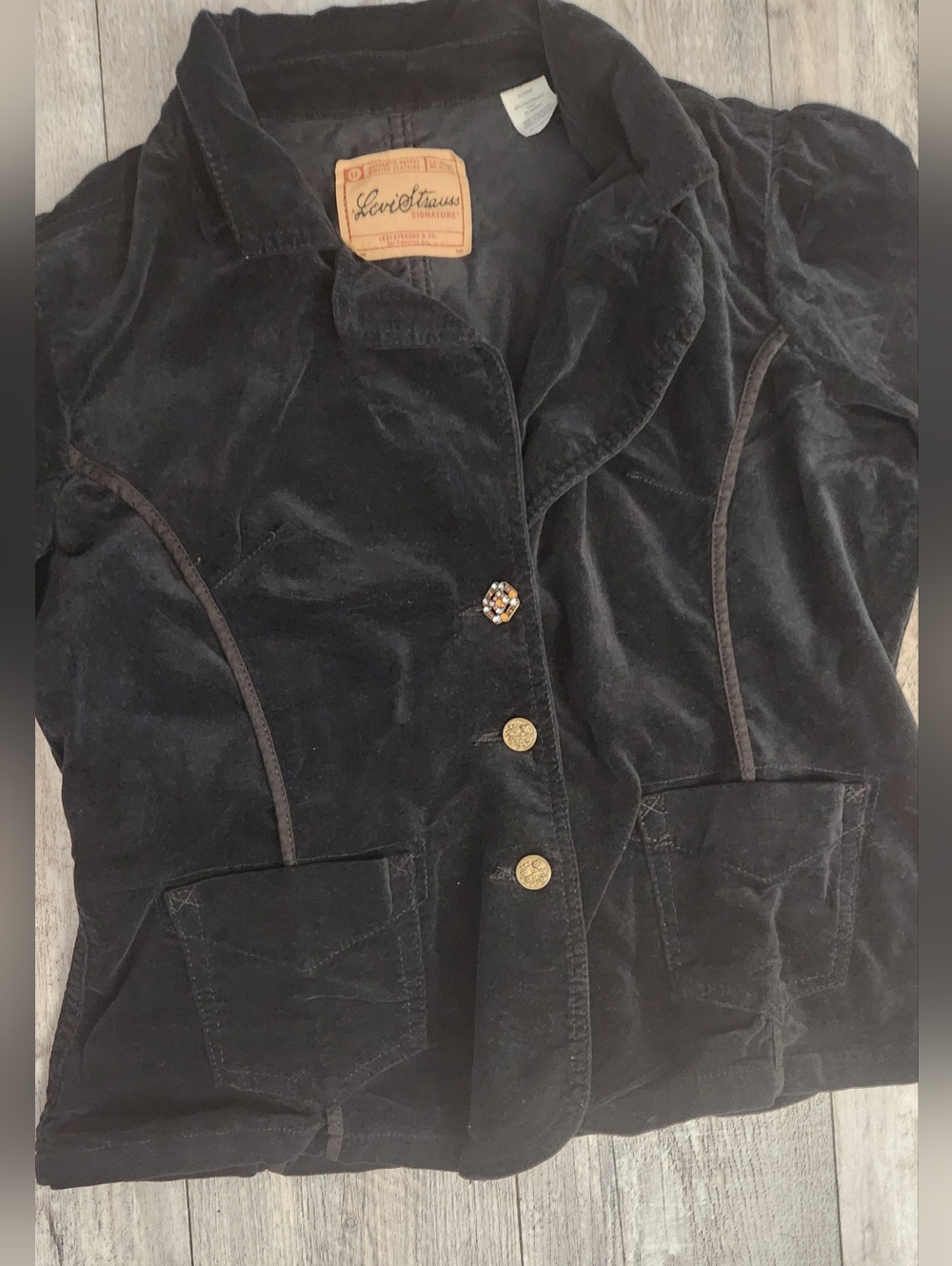 Levi's Black Velvet Button-Front Blazer - Picture 3 of 6